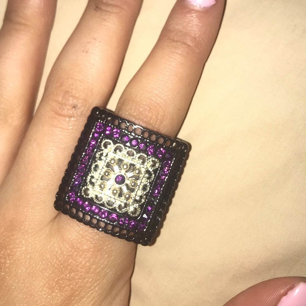 Brand New Sequence Ring